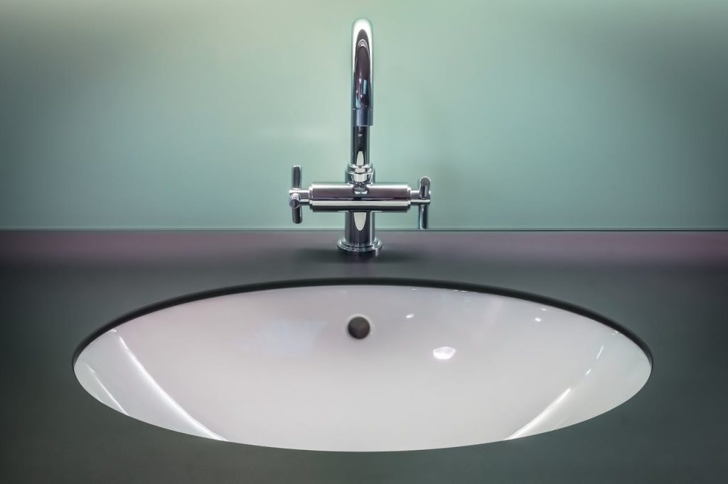 wasbak verstopt oplossingen en tips voor een schone afvoer22